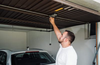 Garage Door Service in Alexandria, VA