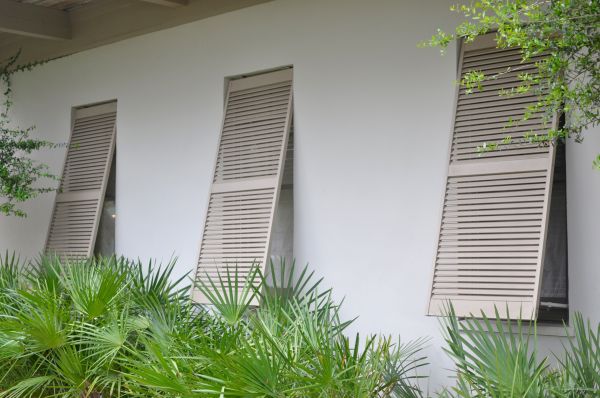 Storm Shutter Repair - Storm Shutter Repair Boca Raton, Florida